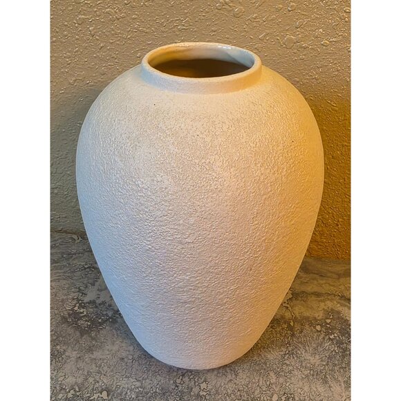 Signed Handcrafted White Textured Vase Red Poppy Floral‎ 10" Tall H.O. - Picture 10 of 10